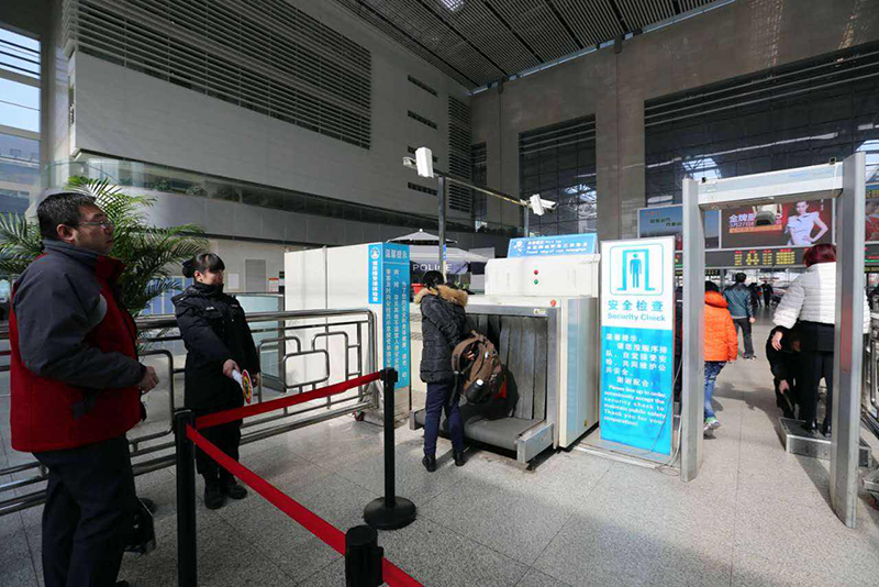 安檢機(jī)廠家提示安檢萬(wàn)萬(wàn)不可存僥幸心理